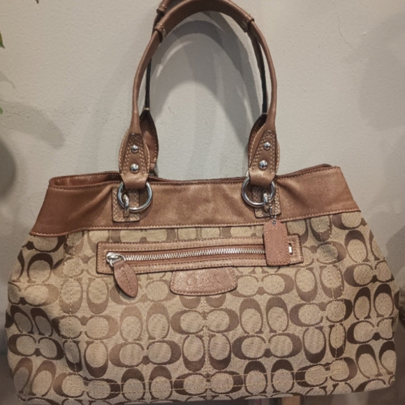 🛑🛑SOLD🛑🛑Brown Coach Penelope Signature Shoulder Bag - Picture 1 of 12